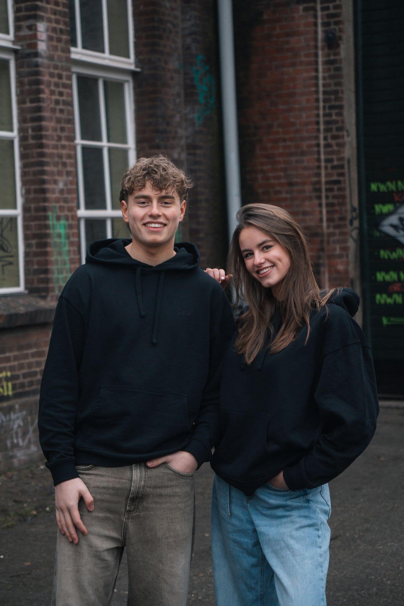 Signature Hoodie Black