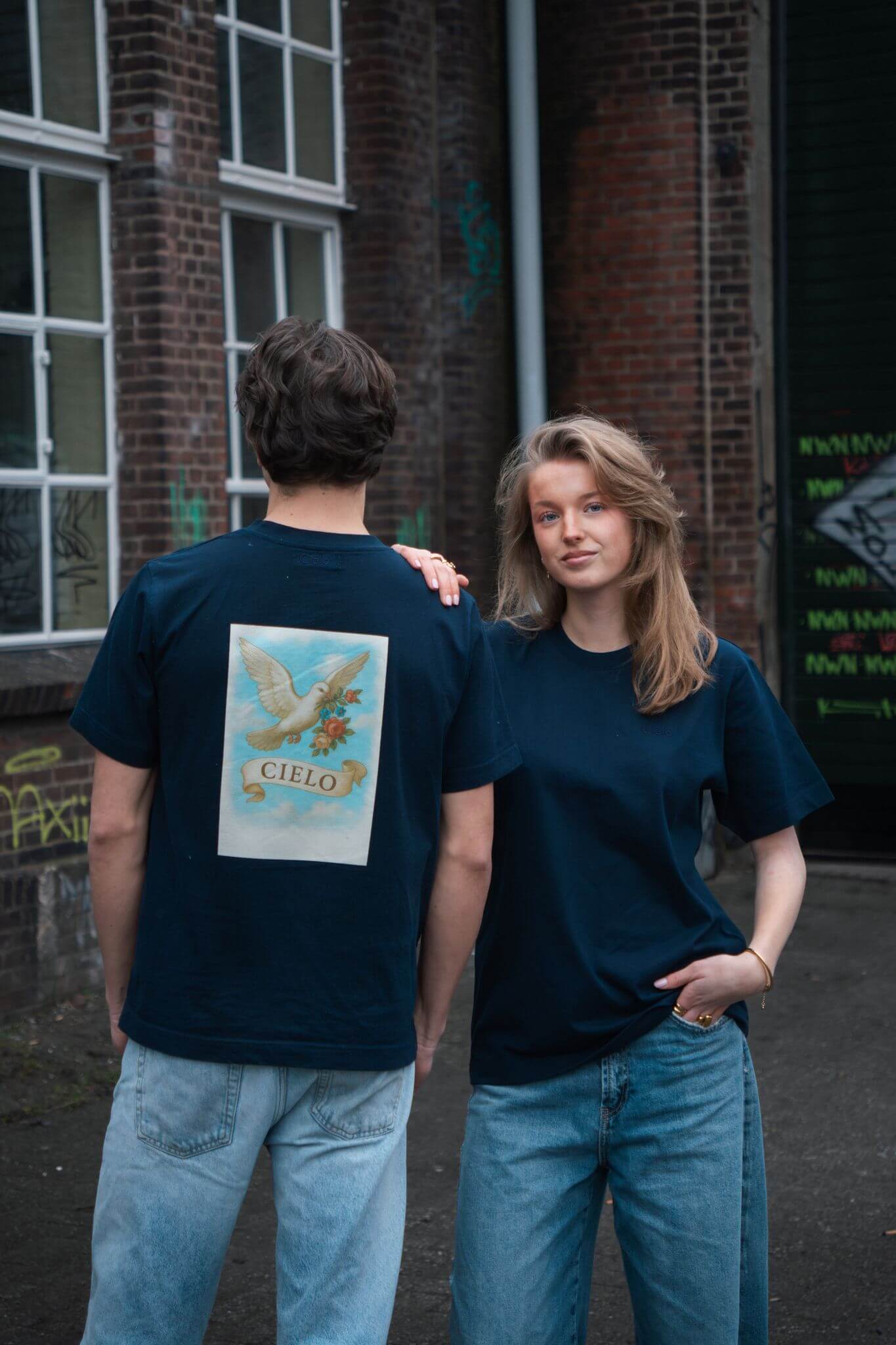 Essential T-Shirt Navy